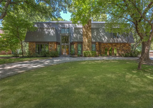 Photo 1 of Sale Pending at 10958 S Richmond Ave, Tulsa, OK 74137 | MLS# 2630662 | Listing updated on 2026-08-24