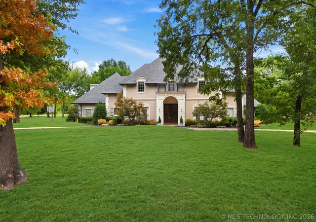Photo 1 of Sale Pending at 6960 Foxbriar Dr, Tulsa, OK 74132 | MLS# 2630806 | Listing updated on 2026-08-24