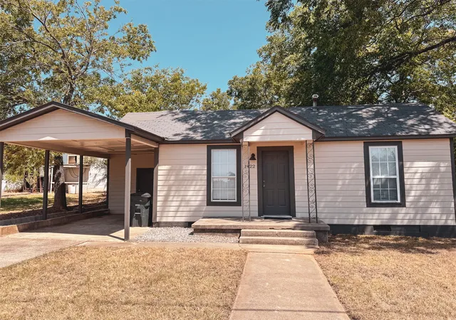 2nd image of 1422 Baltimore St, Durant, OK 74701 | MLS# 2630840