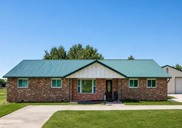 1st image of 110 Grant, Mead, OK 73449 | MLS# 2630894
