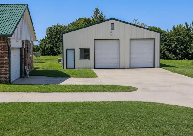 2nd image of 110 Grant, Mead, OK 73449 | MLS# 2630894