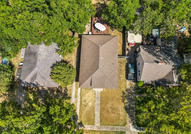 Photo 4 of Single family home for sale at 318 SW D St, Ardmore, OK 73401 | MLS# 2630781 | Listing updated on 2026-09-25