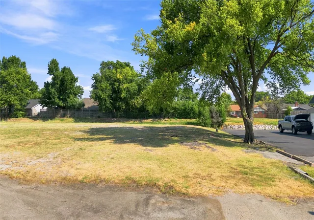 Photo 1 of Land for sale at 9751 E 31st Street, Tulsa, OK 74146 | MLS# 2630925 | Listing updated on 2026-10-06
