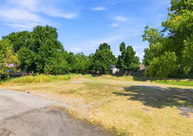 Photo 2 of Land for sale at 9751 E 31st Street, Tulsa, OK 74146 | MLS# 2630925 | Listing updated on 2026-10-06