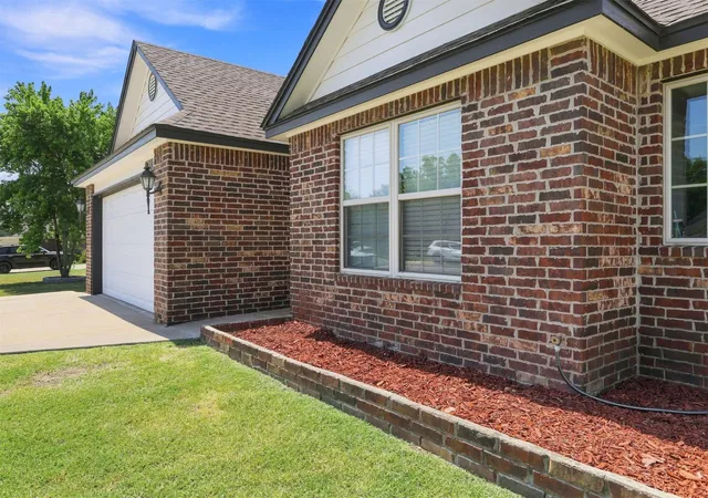 Photo 2 of Sale Pending at 14365 N 50 Westavenue, Skiatook, OK 74070 | MLS# 2627983 | Listing updated on 2026-08-27