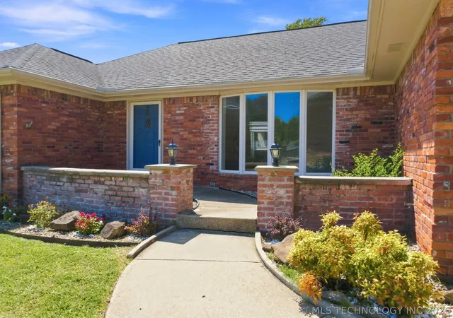 Photo 3 of Single family home for sale at 6742 S 67th East Ave, Tulsa, OK 74133 | MLS# 2630753 | Listing updated on 2026-08-24
