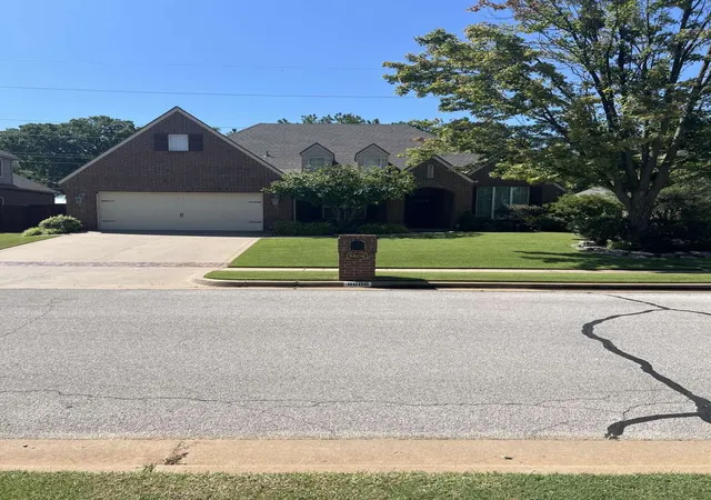 Photo 1 of Single family home for sale at 8606 E 110th Court, Tulsa, OK 74133 | MLS# 2630914 | Listing updated on 2026-08-26