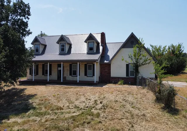 Photo 2 of Single family home for sale at 19184 E Summer Ln, Claremore, OK 74019 | MLS# 2631002 | Listing updated on 2026-08-21