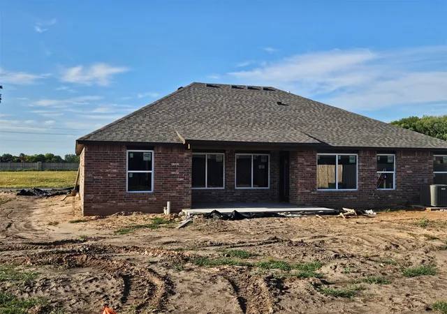 Photo 3 of Sale Pending at 10409 E 132nd Street S, Bixby, OK 74008 | MLS# 2631009 | Listing updated on 2026-10-09
