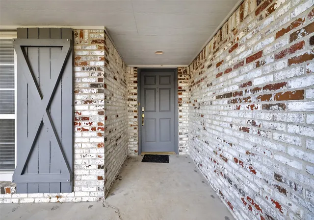 Photo 3 of Sale Pending at 14101 E 86th Court N, Owasso, OK 74055 | MLS# 2630915 | Listing updated on 2026-08-25