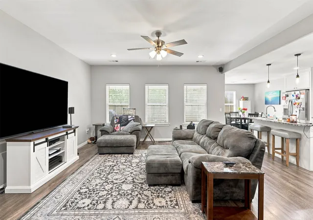 Photo 3 of Single family home for sale at 125 Rawlings Rd, Durant, OK 74701 | MLS# 2630887 | Listing updated on 2026-08-21