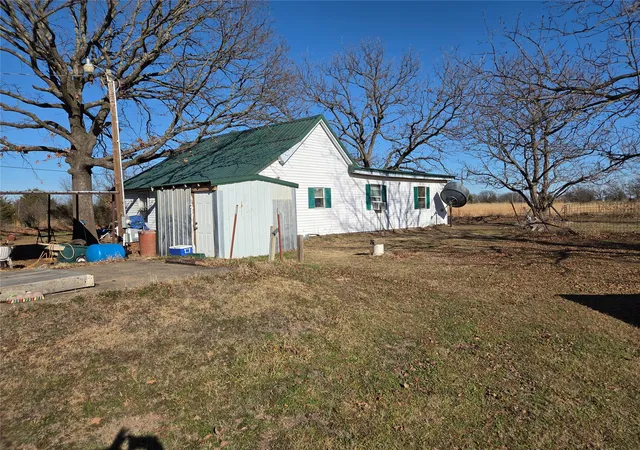 Photo 3 of Single family home for sale at 359149 N 1000 Rd, Paden, OK 74860 | MLS# 2631072 | Listing updated on 2026-08-27
