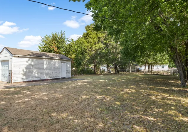 11th image of 725 Ash, Ardmore, OK 73401 | MLS# 2629783