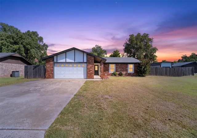 Photo 2 of Sale Pending at 14509 Gomez Dr, Sand Springs, OK 74063 | MLS# 2631067 | Listing updated on 2026-08-28