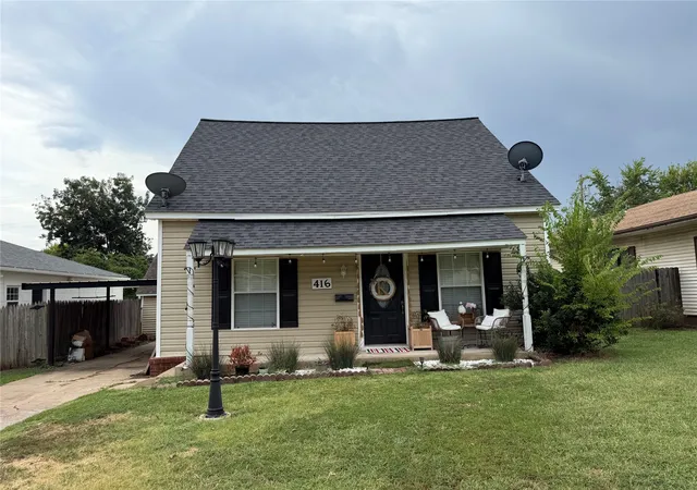 Photo 1 of Sale Pending at 416 W 7th Ave, Bristow, OK 74010 | MLS# 2631166 | Listing updated on 2026-08-24