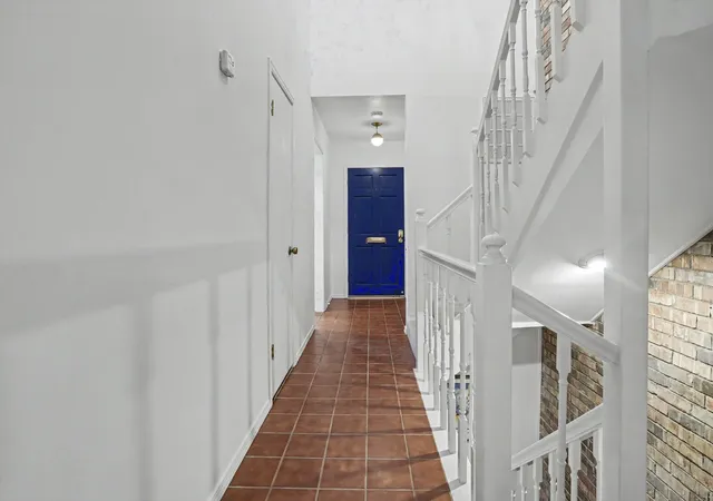 Photo 4 of Townhouse for sale at 1736 S Cheyenne Ave #20, Tulsa, OK 74119 | MLS# 2631163 | Listing updated on 2026-08-22