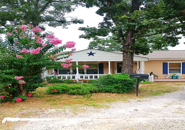 Photo 3 of Manufactured home for sale at 400 Dogwood St, Gore, OK 74435 | MLS# 2631200 | Listing updated on 2026-08-22