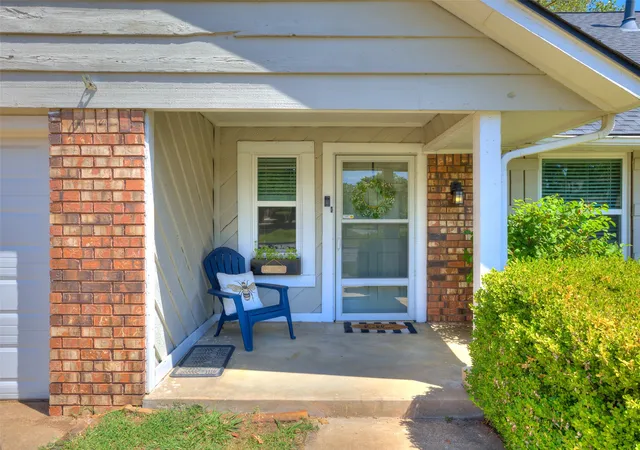 Photo 3 of Single family home for sale at 7759 S 80th Eastavenue, Tulsa, OK 74133 | MLS# 2620150 | Listing updated on 2026-09-21