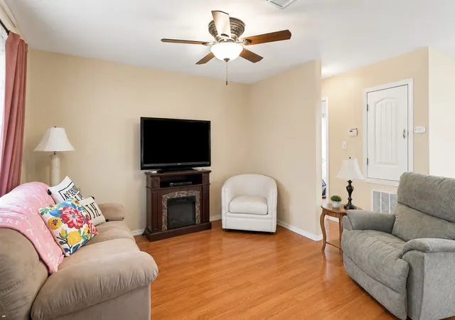 Photo 4 of Single family home for sale at 208 W Umstead, Colbert, OK 74733 | MLS# 2631217 | Listing updated on 2026-10-02