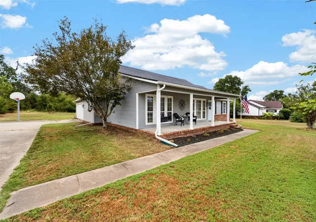 Photo 3 of Sale Pending at 70301 S 336 Rd, Wagoner, OK 74467 | MLS# 2631239 | Listing updated on 2026-08-28