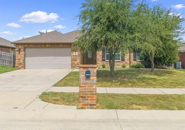 1st image of 4627 Lakeshore Dr, Ardmore, OK 73401 | MLS# 2631301