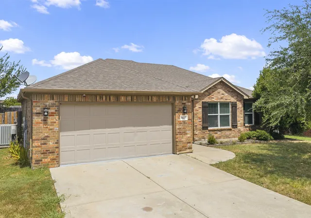 2nd image of 4627 Lakeshore Dr, Ardmore, OK 73401 | MLS# 2631301