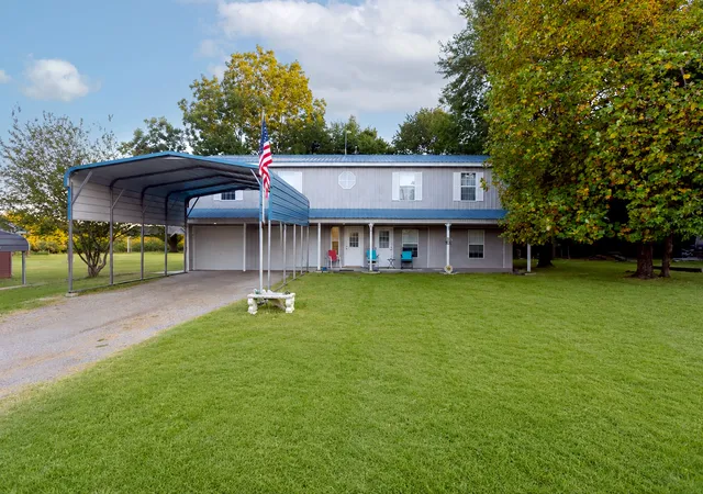 Photo 1 of Single family home for sale at 246 Country Club Blvd N, Canadian, OK 74425 | MLS# 2630637 | Listing updated on 2026-08-25