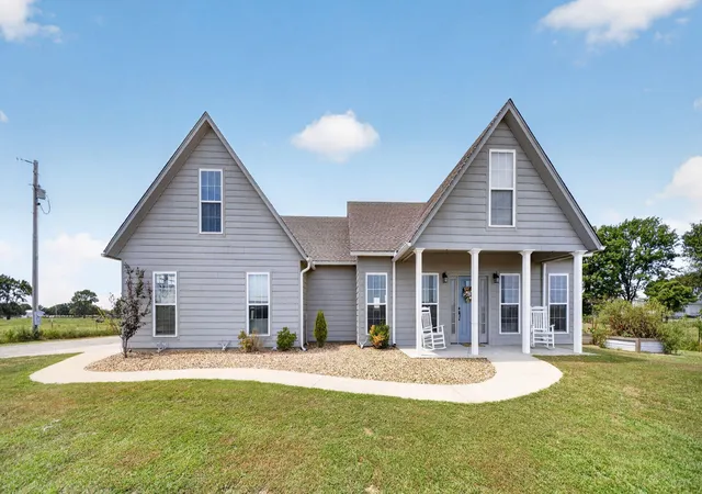 Single family home for sale at 22111 Hwy 2, Vinita, OK 74301 | MLS# 2631416