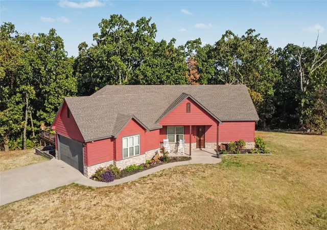 1st image of 11945 Hwy 82 A, Tahlequah, OK 74464 | MLS# 2631317