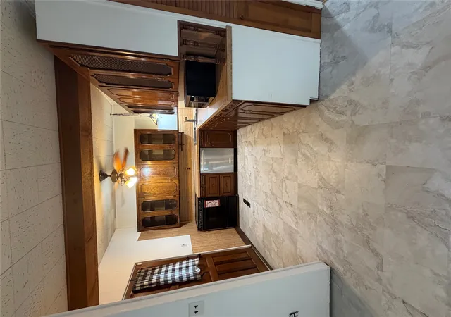 Photo 2 of Single family home for sale at 180 Grandview Cir, Locust Grove, OK 74352 | MLS# 2631486 | Listing updated on 2026-09-25