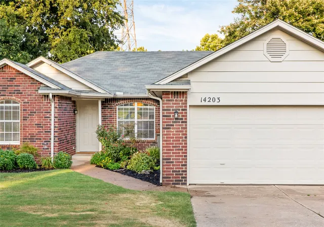 Photo 3 of Single family home for sale at 14203 S New Haven St, Bixby, OK 74008 | MLS# 2631296 | Listing updated on 2026-08-26