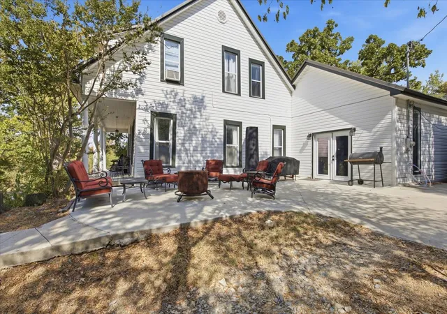 Photo 4 of Single family home for sale at 407 Seven Springs, Tishomingo, OK 73460 | MLS# 2631493 | Listing updated on 2026-08-26