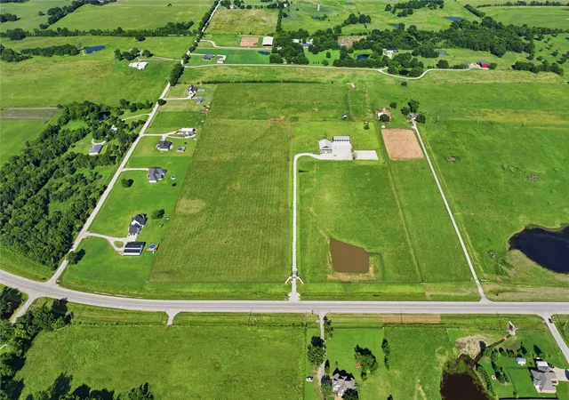 Photo 3 of Sale Pending at 160 Alt Hwy 75, Mounds, OK 74047 | MLS# 2631572 | Listing updated on 2026-09-18