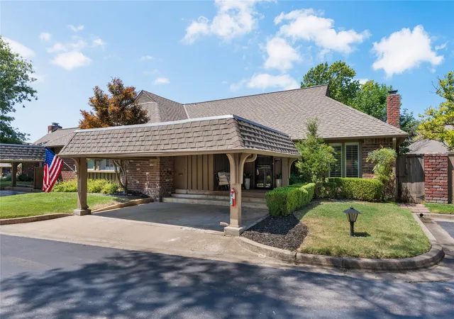 Photo 2 of Condo for sale at 5206 S Harvard Ave #106, Tulsa, OK 74135 | MLS# 2631034 | Listing updated on 2026-08-26
