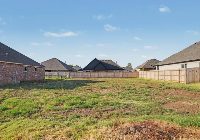 Photo 1 of Sale Pending at 27894 E 109th St, Coweta, OK 74429 | MLS# 2631420 | Listing updated on 2026-09-16