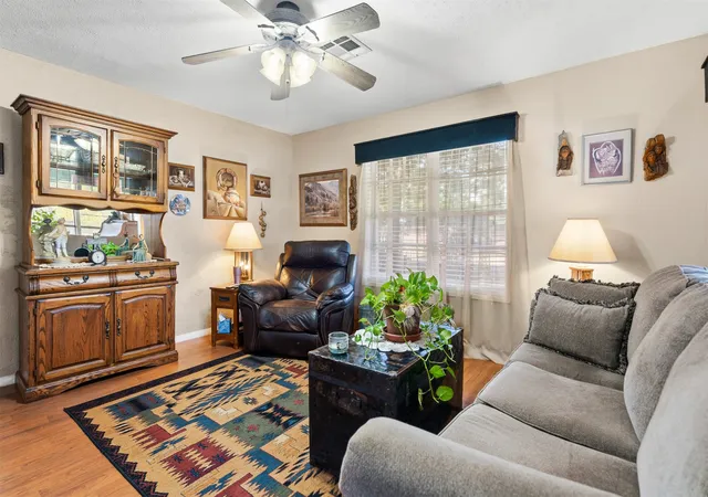 Photo 3 of Single family home for sale at 401 S 10Th St, Comanche, OK 73529 | MLS# 2631403 | Listing updated on 2026-10-06
