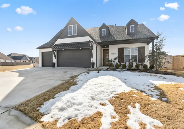 Photo 2 of Single family home for sale at 13640 S 21st Ct E, Bixby, OK 74008 | MLS# 2631015 | Listing updated on 2026-08-27