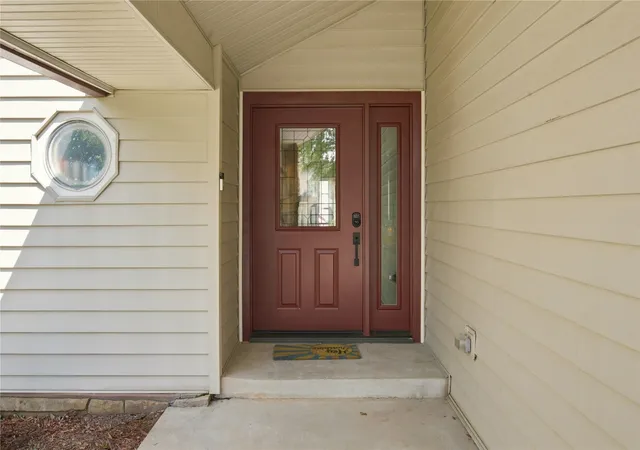 Photo 3 of Sale Pending at 9219 S 85th Eastavenue, Tulsa, OK 74133 | MLS# 2631650 | Listing updated on 2026-08-28
