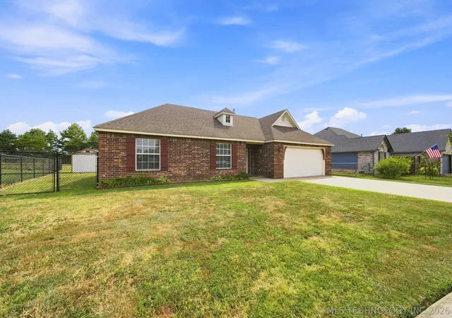Photo 2 of Sale Pending at 106 W 133rd Pl N, Skiatook, OK 74070 | MLS# 2631560 | Listing updated on 2026-08-28