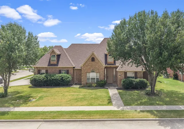 1st image of 412 Wandering, Ardmore, OK 73401 | MLS# 2631605