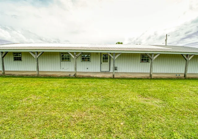 Photo 1 of Single family home for sale at 19490 Hwy 113, Canadian, OK 74425 | MLS# 2631684 | Listing updated on 2026-08-27