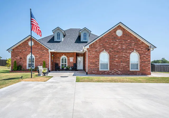 1st image of 2902 Provence, Ardmore, OK 73401 | MLS# 2631694