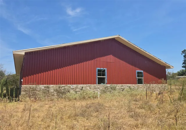 2nd image of 1860 Bumpass, Hendrix, OK 74741 | MLS# 2631702