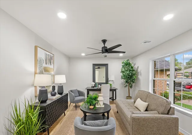 Photo 3 of Single family home for sale at 6731 E 51St Pl S, Tulsa, OK 74145 | MLS# 2631283 | Listing updated on 2026-09-24