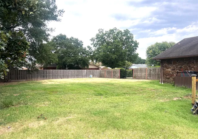 Photo 4 of Single family home for sale at 603 Quail, Mc Alester, OK 74501 | MLS# 2631765 | Listing updated on 2026-10-05