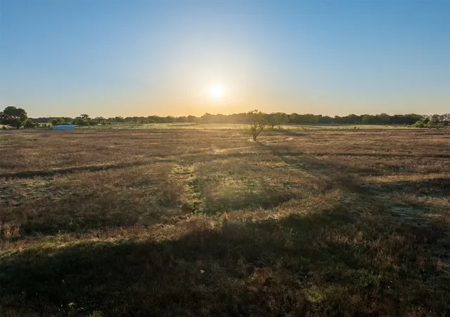 Photo 4 of Sale Pending at 6 N 300 Rd, Okmulgee, OK 74447 | MLS# 2631745 | Listing updated on 2026-09-29