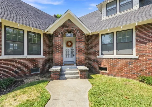 Photo 2 of Single family home for sale at 2402 Boston, Muskogee, OK 74401 | MLS# 2631183 | Listing updated on 2026-08-27