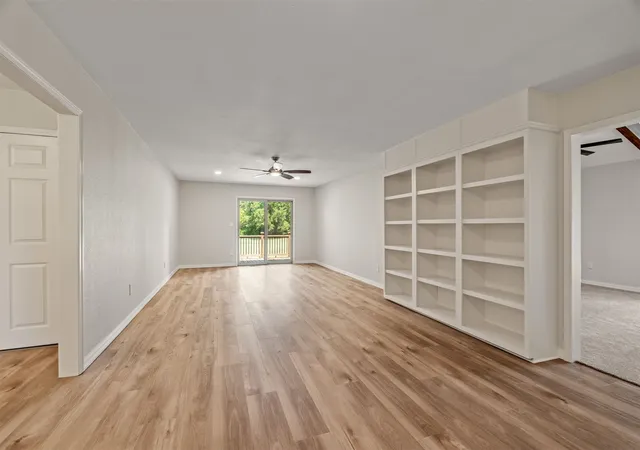 Photo 5 of Single family home for sale at 104269 Hwy 64 B, Muldrow, OK 74948 | MLS# 2631272 | Listing updated on 2026-08-27
