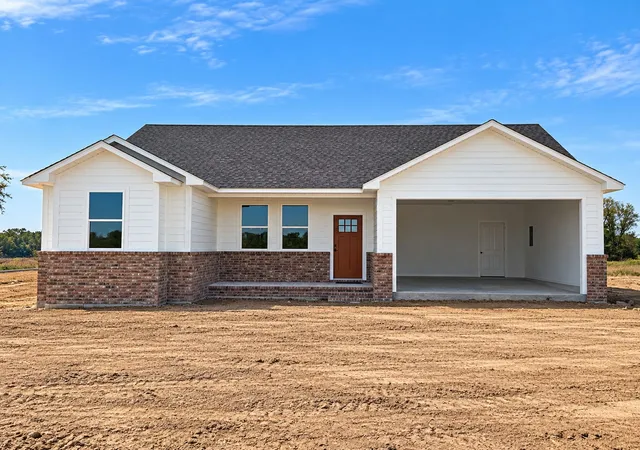 Photo 1 of Single family home for sale at 133 Countryside Wy, Pocola, OK 74902 | MLS# 2631793 | Listing updated on 2026-09-30
