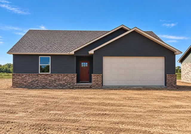 Photo 1 of Single family home for sale at 131 Countryside Wy, Pocola, OK 74902 | MLS# 2631797 | Listing updated on 2026-10-08